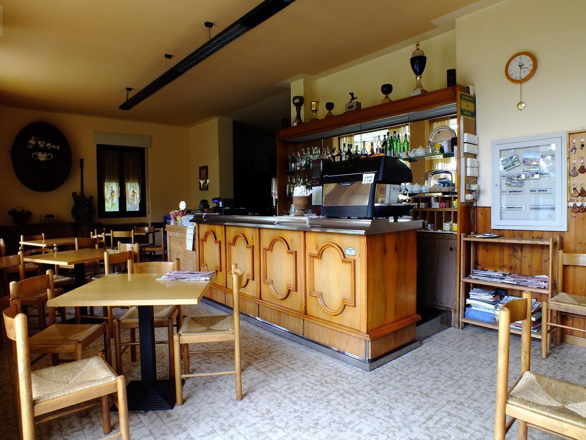 Albergo Ristorante Innocenti Ardenno Exterior foto